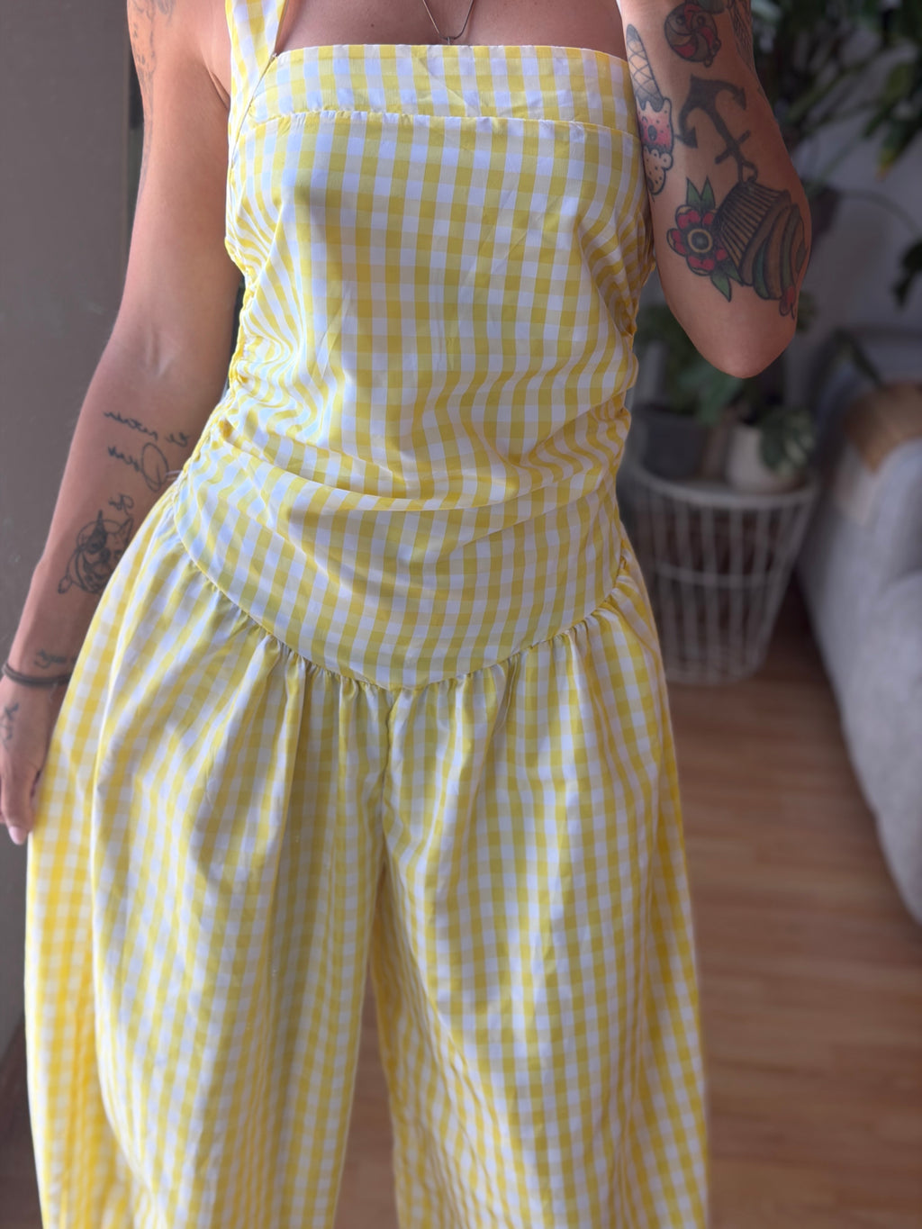 MONO VICKY AMARILLO